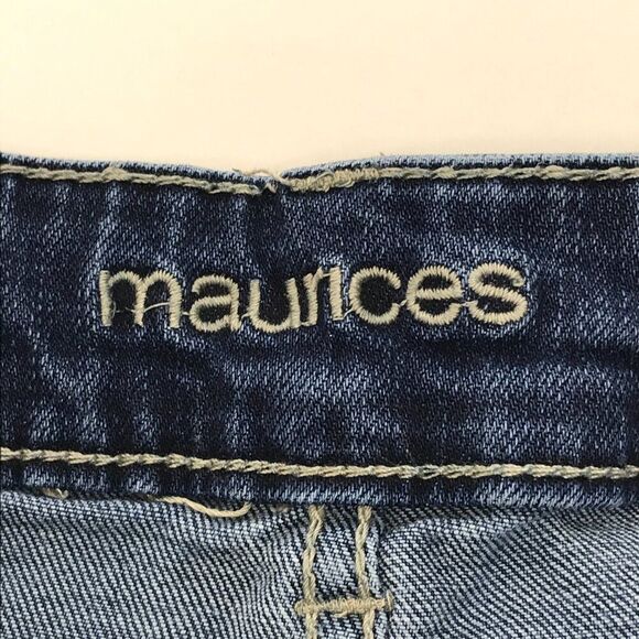 Maurices Distressed Cut-Off Stretch Denim Shorts Women's Plus Size 22 Summer - Picture 7 of 9